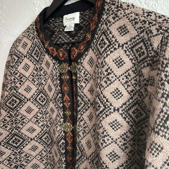 Cambridge Dry Goods 100% wool knit long sleeve crew neck cardigan sweater - Picture 6 of 9